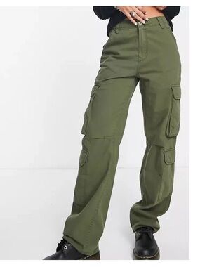 Bershka Olive Green Cargo Pants 4 Pockets Cotton Straight Multicargo Size 4